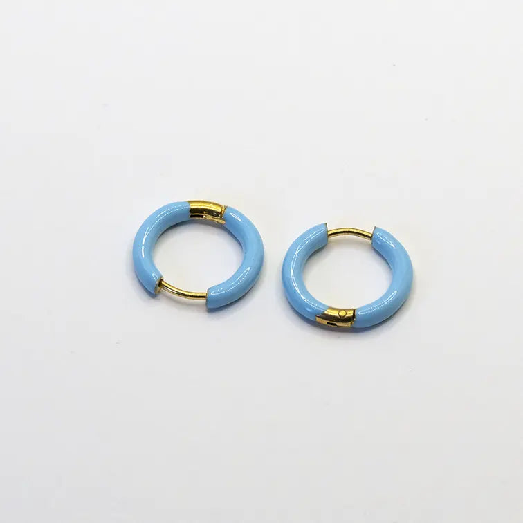 Aros dorados esmaltados, Azul Celeste
