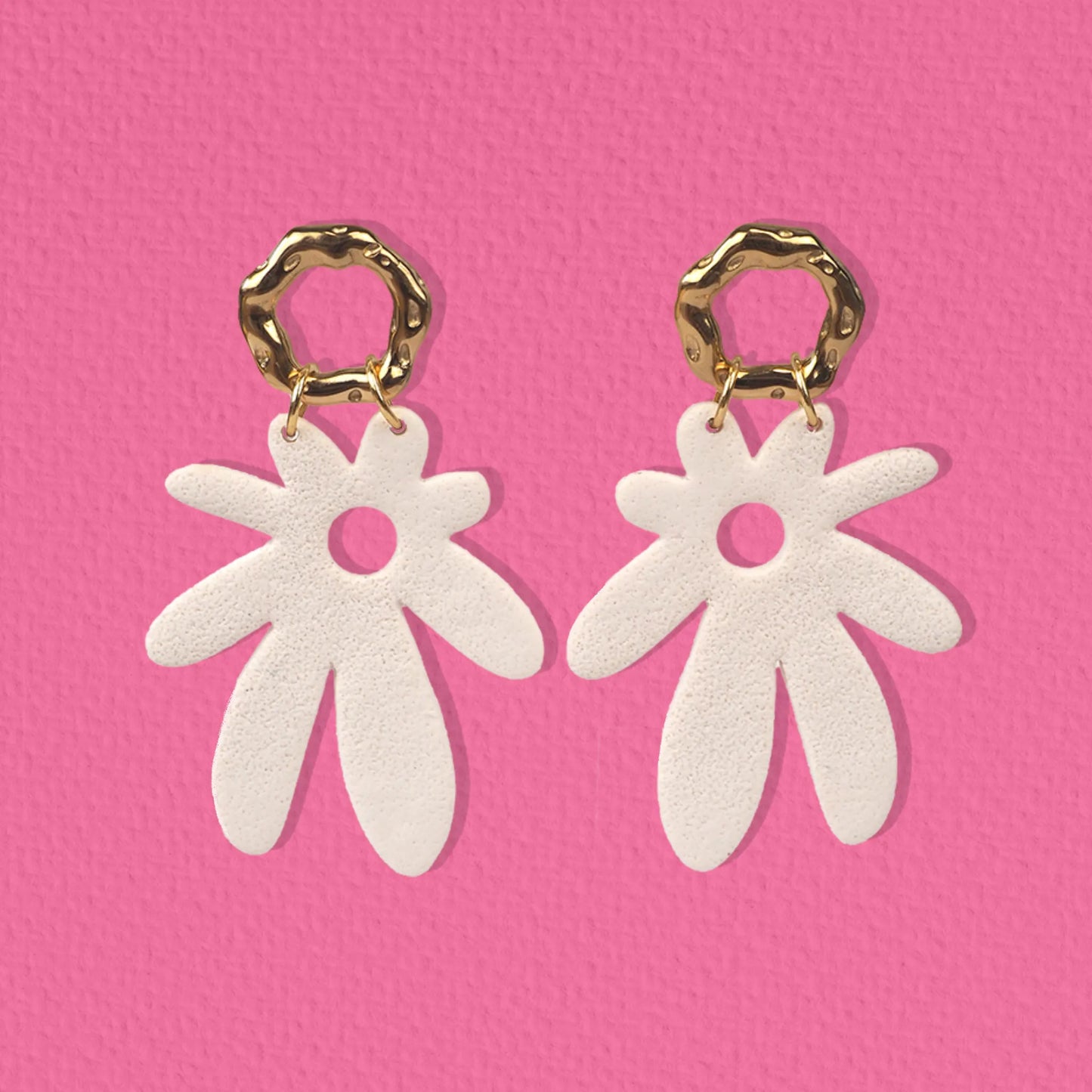 Funky Daisy White