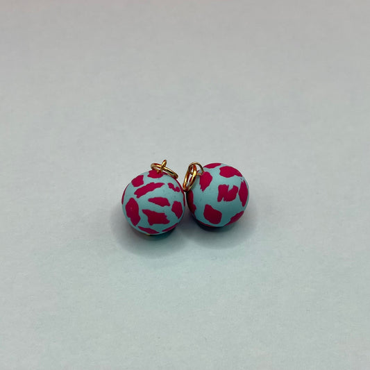 Turquoise marbles + fuchsia spots