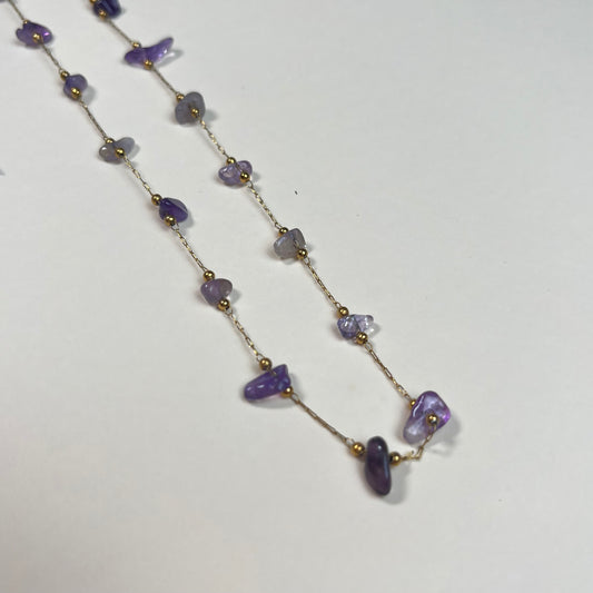 Collar piedras moradas