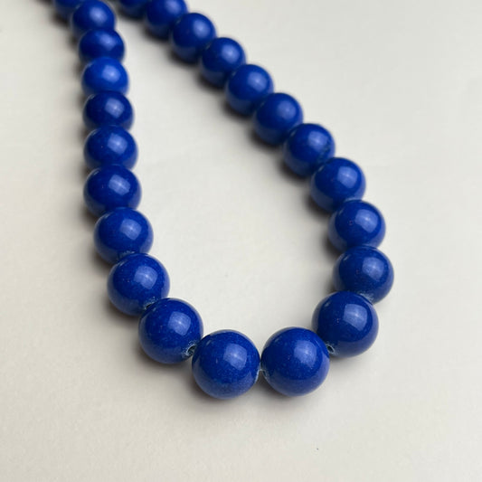 Collar cuentas grandes azul oscuro